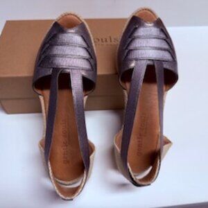 Women's Kenneth Cole Gentle Souls 8M Pewter